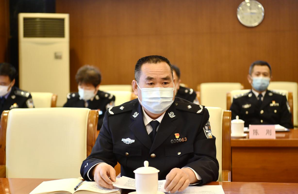 d12658bc4a5e4c8fd190ac432e87835